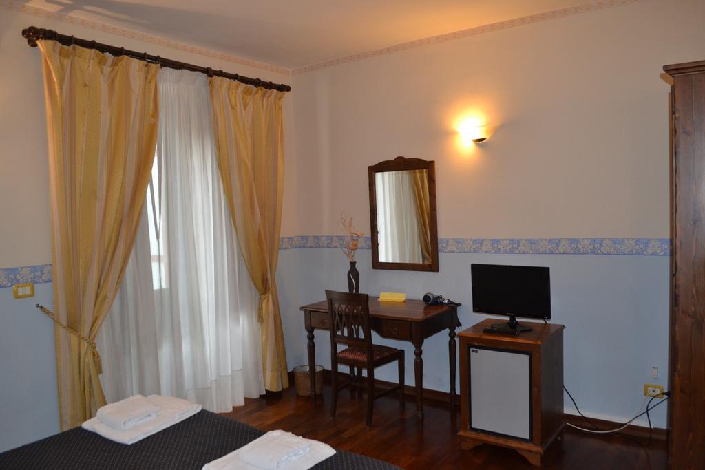 Stesicorea Palace Catania Room photo